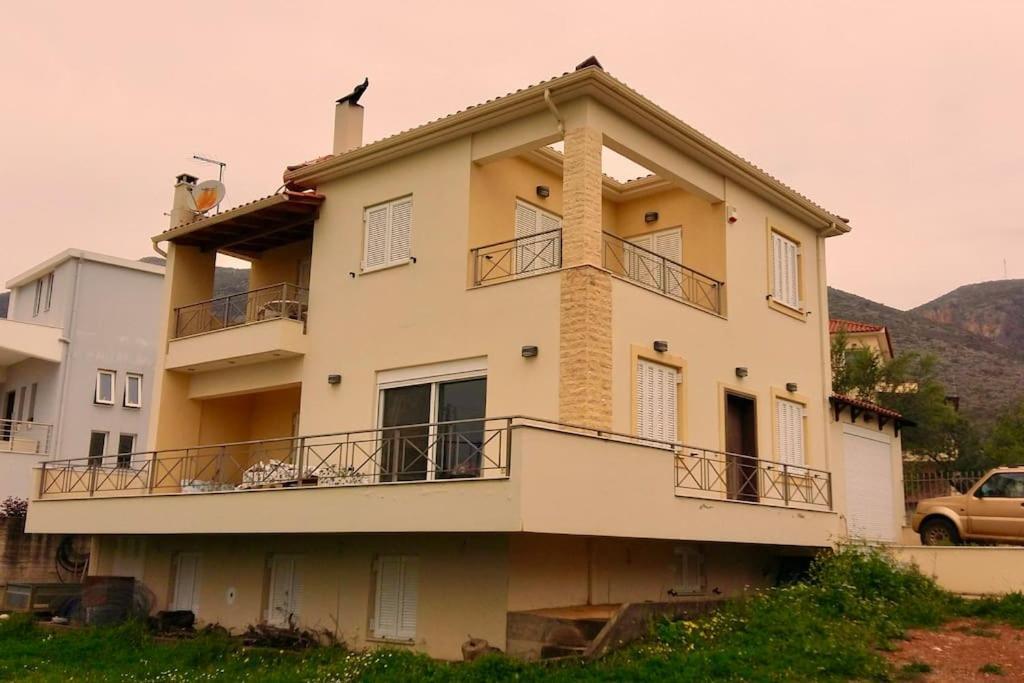 Rural 3-Bedroom House Kalamata Exteriör bild