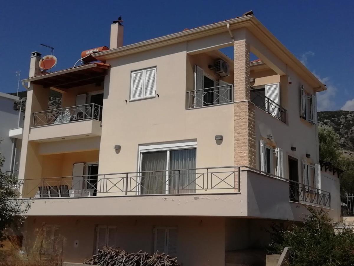 Rural 3-Bedroom House Kalamata Exteriör bild